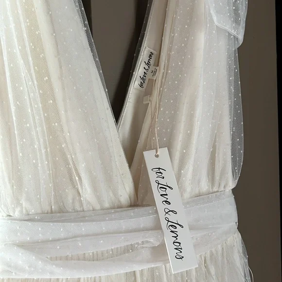 🕊️ NWT For Love And Lemons Tulle Gown - Picture 4 of 6